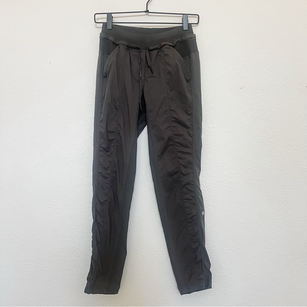 Lululemon Athletica Black Dance Track Pants Gorpcore Casual Joggers